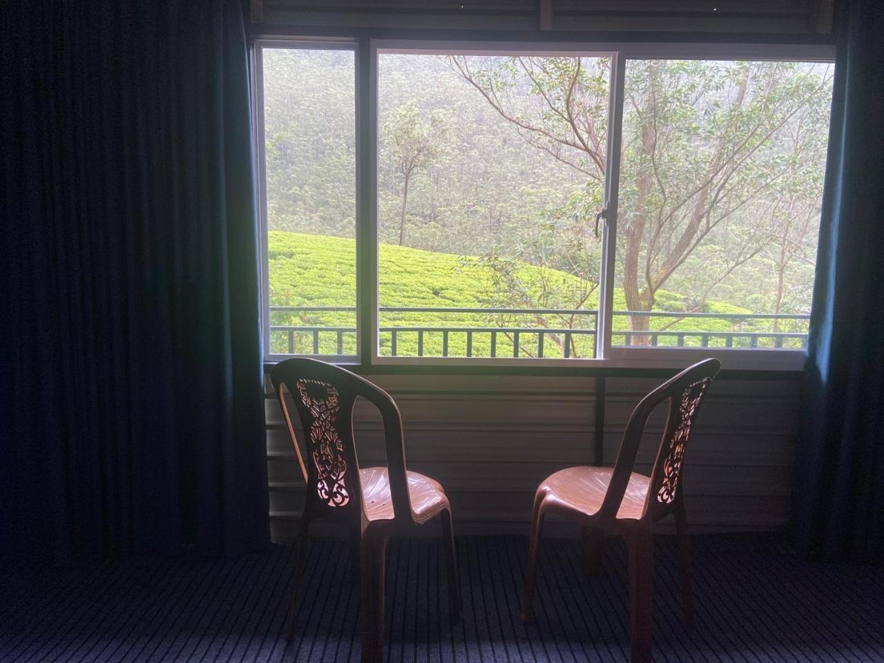 Shan Hotel Nallathanniya Buitenkant foto